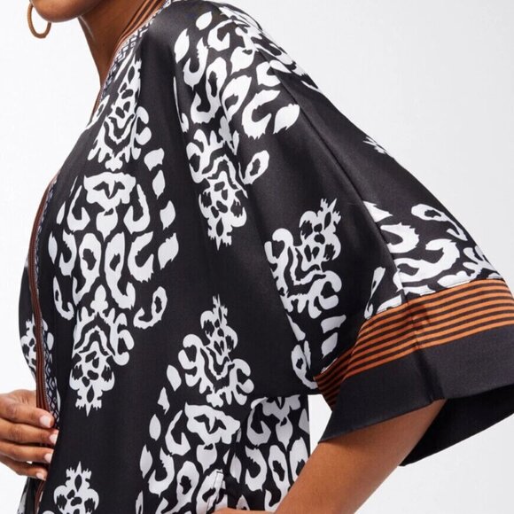 NWOT Chico's Bold Motif Printed Chiffon Kimono Boho Chic Artsy Duster L/XL - Picture 2 of 15